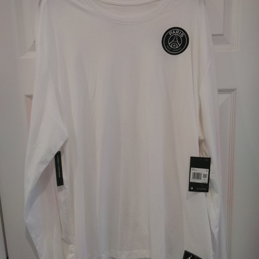 NIKE AIR JORDAN PARIS SAINT-GERMAN LONG SLEEVE TEE